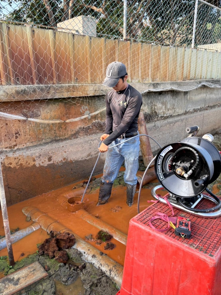 苗栗地下排水管水刀通管工程